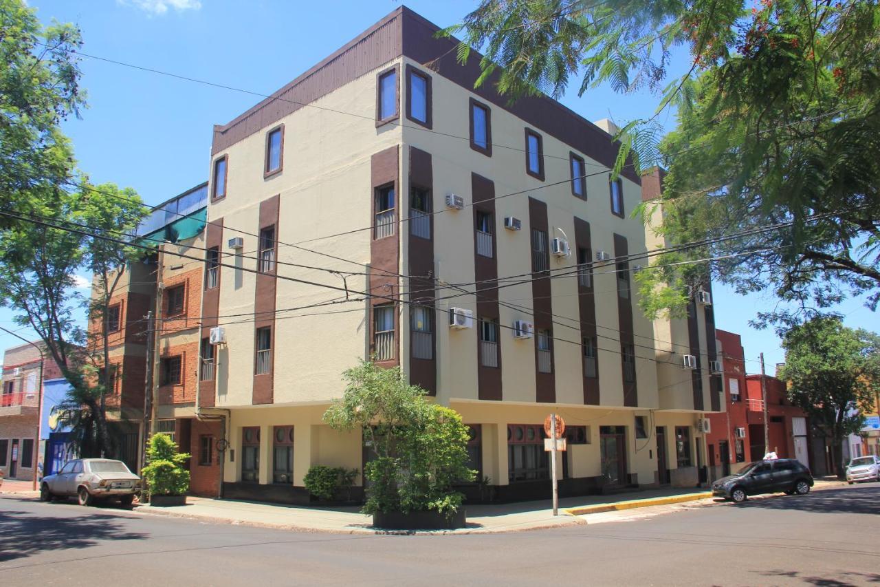 Hotel Vanderloo Posadas Zewnętrze zdjęcie